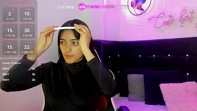 Snapshot of Valen_Person chatting on March 21, 2025, 12:28 pm Valen Person online show from March 21, 2025, 12:28 pm