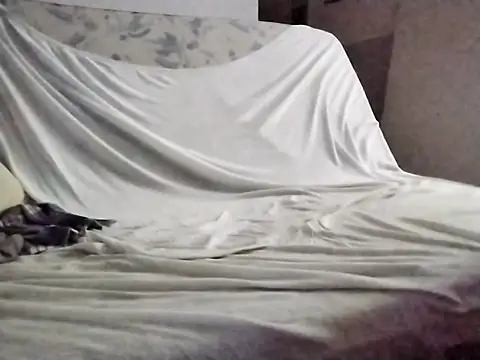 coolbrady17 online show from March 14, 2025, 8:49 pm