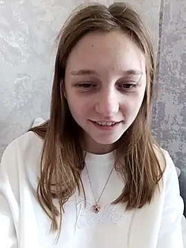 Bonechka online show from October 2, 2025, 8:32 am