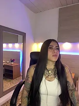 Cristal Velle online show from September 12, 2025, 12:38 pm