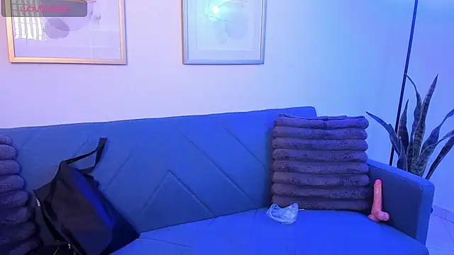 BellaRosee   online show from March 15, 2025, 7:27 pm
