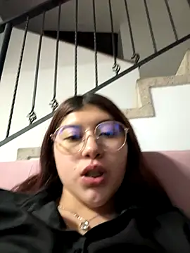 BellaRosee   online show from September 23, 2025, 12:02 am