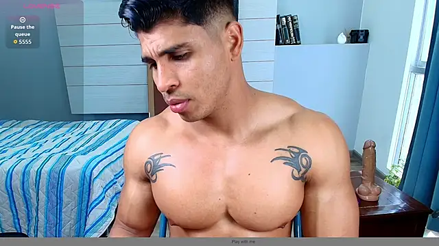 Snapshot of Apolotherock chatting on September 19, 2025, 6:52 pm Apolotherock online show from September 19, 2025, 6:52 pm