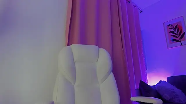 gaaby foxx online show from November 27, 2025, 1:46 pm