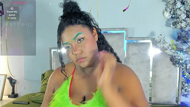 Candaceoweens online show from October 16, 2025, 3:51 am