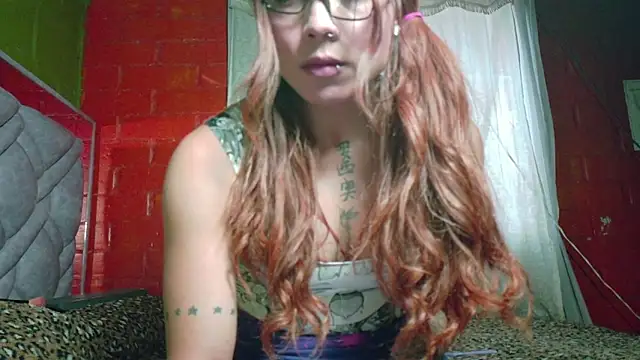 daniia johns online show from October 8, 2025, 10:18 pm