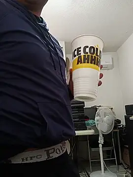 DocPepino online show from November 21, 2025, 7:56 pm