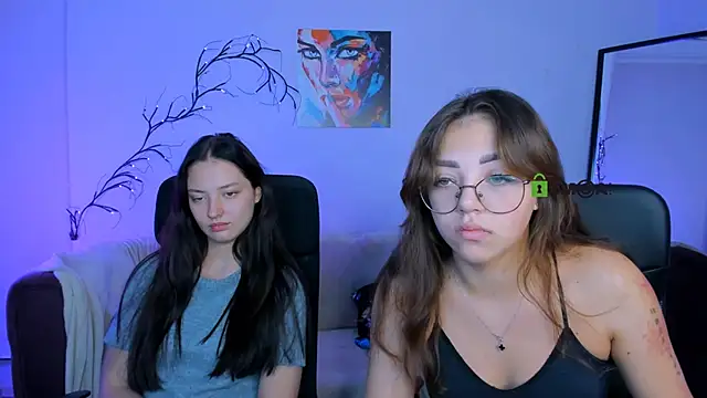 kiki swan online show from October 3, 2025, 5:59 am