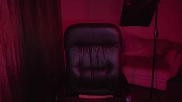 Wane Witch online show from October 24, 2025, 9:00 pm