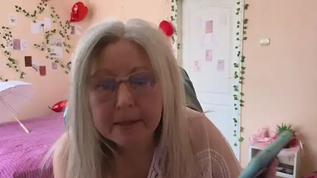 Wane Witch online show from March 9, 2026, 10:41 am