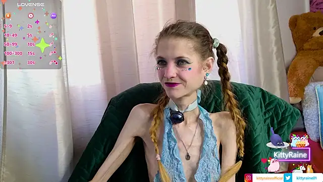 KittyRaine online show from May 4, 2026, 12:23 pm