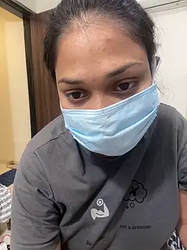 Snapshot of divya_arora22 chatting on March 17, 2025, 1:29 pm divya arora22 online show from March 17, 2025, 1:29 pm