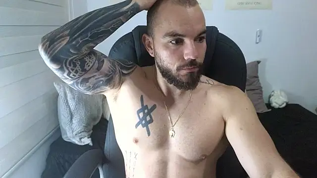 Isaac Carter online show from October 23, 2025, 10:58 am