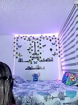 Snapshot of AlessiaFischer17 chatting on March 18, 2025, 5:53 pm AlessiaFischer17 online show from March 18, 2025, 5:53 pm