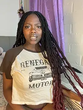 Snapshot of Kennya__ chatting on October 3, 2025, 6:32 am Kennya online show from October 3, 2025, 6:32 am