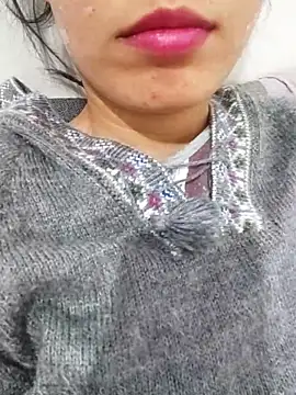 saraaxx1 online show from March 14, 2026, 3:17 pm