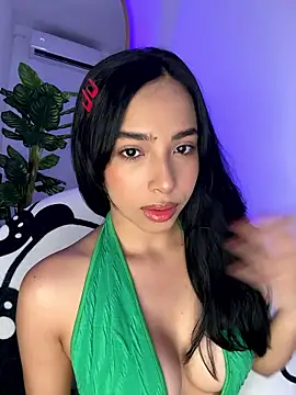  Emily Thompson  online show from January 8, 2026, 3:20 am