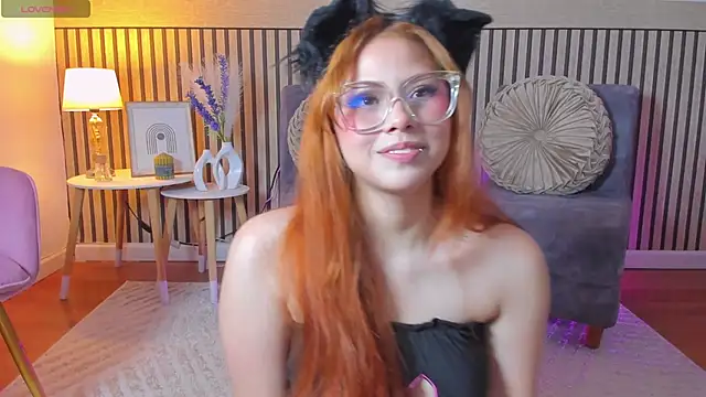 aleska winter online show from October 3, 2025, 11:51 am