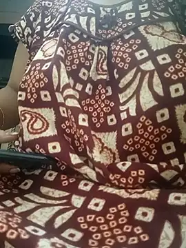 Snapshot of Rashmi_Rai chatting on September 18, 2025, 2:30 pm Rashmi Rai online show from September 18, 2025, 2:30 pm