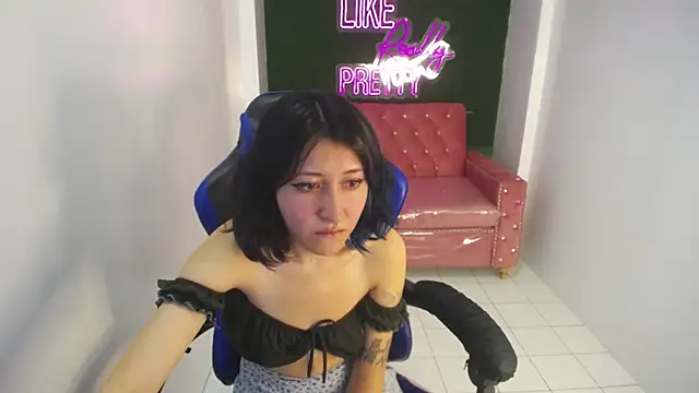 Snapshot of lissacatty_t chatting on March 15, 2025, 4:54 pm lissacatty t online show from March 15, 2025, 4:54 pm