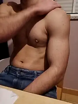 LucianDraven online show from March 5, 2025, 11:49 pm