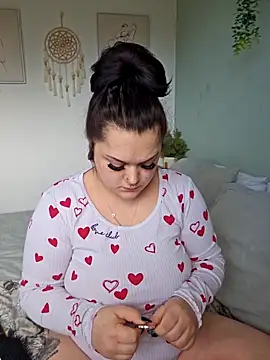 Saucy-Serenity online show from March 28, 2026, 2:27 pm