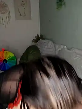 Saucy-Serenity online show from April 3, 2026, 7:23 pm