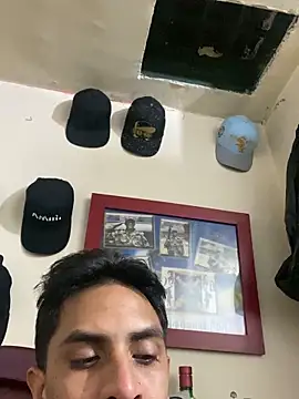 Monkey uchiha777 online show from March 13, 2025, 5:54 am