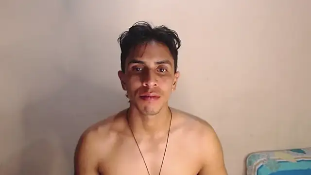 Monkey uchiha777 online show from September 30, 2025, 12:37 am