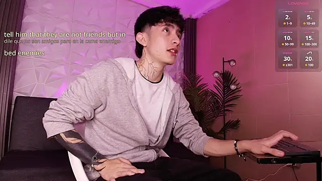 troy rouge online show from November 28, 2025, 7:16 pm