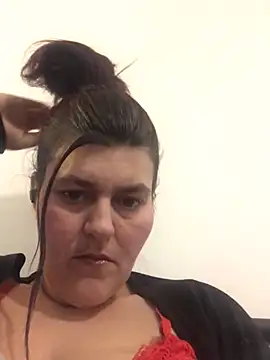 Curvy-Essex-Milf online show from March 22, 2025, 12:17 am