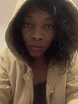 Nahomy gree online show from March 16, 2025, 12:01 am