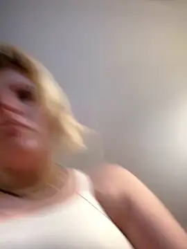 KITTYBOOBOOFUXX online show from March 1, 2026, 8:05 am