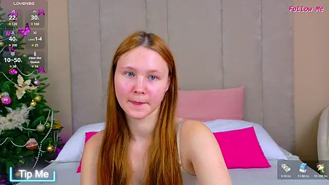 AmeliRoyse online show from December 14, 2025, 5:07 pm