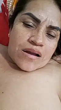 Snapshot of Milena_Foox chatting on March 18, 2025, 4:04 am Milena Foox online show from March 18, 2025, 4:04 am