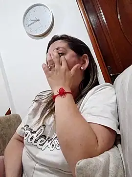 Luna-nevada online show from September 29, 2025, 2:49 am