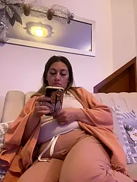 Luna-nevada online show from December 21, 2025, 1:02 am