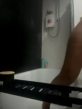 Sienna Royale online show from November 26, 2025, 6:31 pm