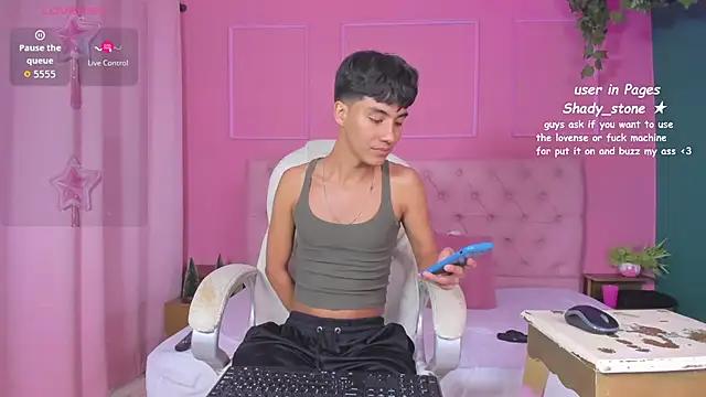 SHADY STONE online show from December 15, 2025, 10:47 pm