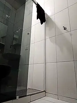 Gui23556 online show from March 13, 2025, 2:16 am