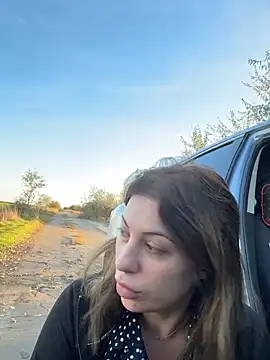 Snapshot of Alicedream5 chatting on October 29, 2025, 2:19 pm Alicedream5 online show from October 29, 2025, 2:19 pm