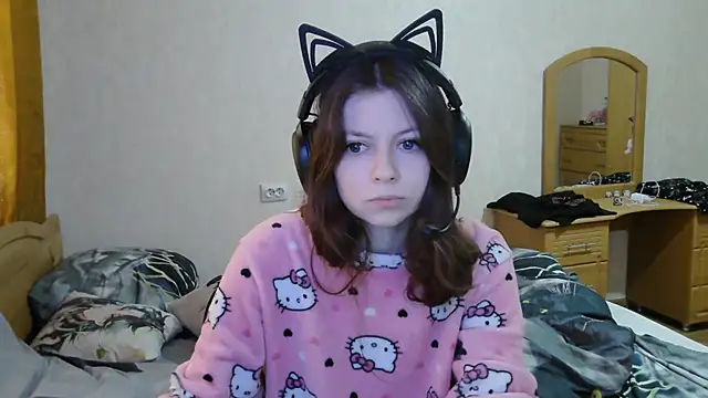 RendyDow online show from October 6, 2025, 9:18 am