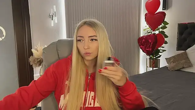 OhMyEmma online show from February 26, 2026, 1:26 am