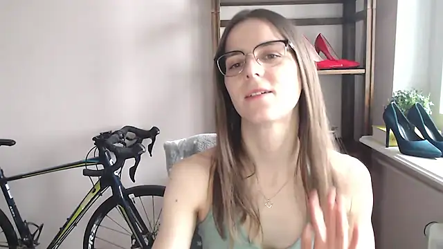 Snapshot of love_megi chatting on February 24, 2026, 2:26 pm love megi online show from February 24, 2026, 2:26 pm