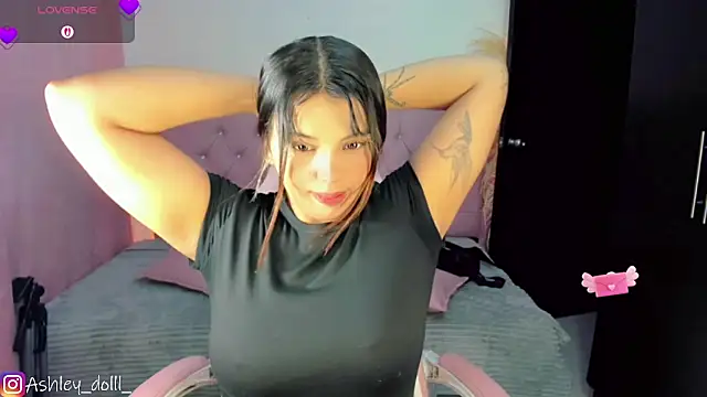 Snapshot of Ashley_dolll chatting on May 11, 2026, 9:01 pm Ashley dolll online show from May 11, 2026, 9:01 pm