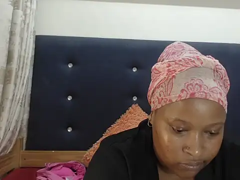 Snapshot of Candies_99 chatting on March 12, 2025, 4:13 pm Candies 99 online show from March 12, 2025, 4:13 pm