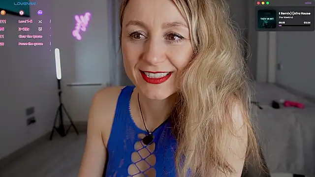   Milana     online show from February 7, 2026, 11:19 pm