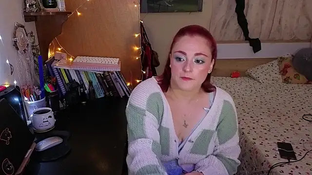 ValkaBlue online show from September 21, 2025, 3:19 am