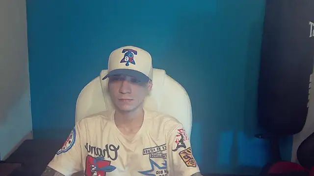 Burperking420  online show from October 19, 2025, 7:36 pm