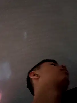 Snapshot of petitejulis chatting on September 29, 2025, 10:47 pm petitejulis online show from September 29, 2025, 10:47 pm